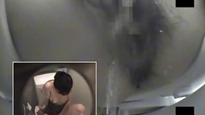狗珠殴打贪婪的猫 赤裸裸的性别视频